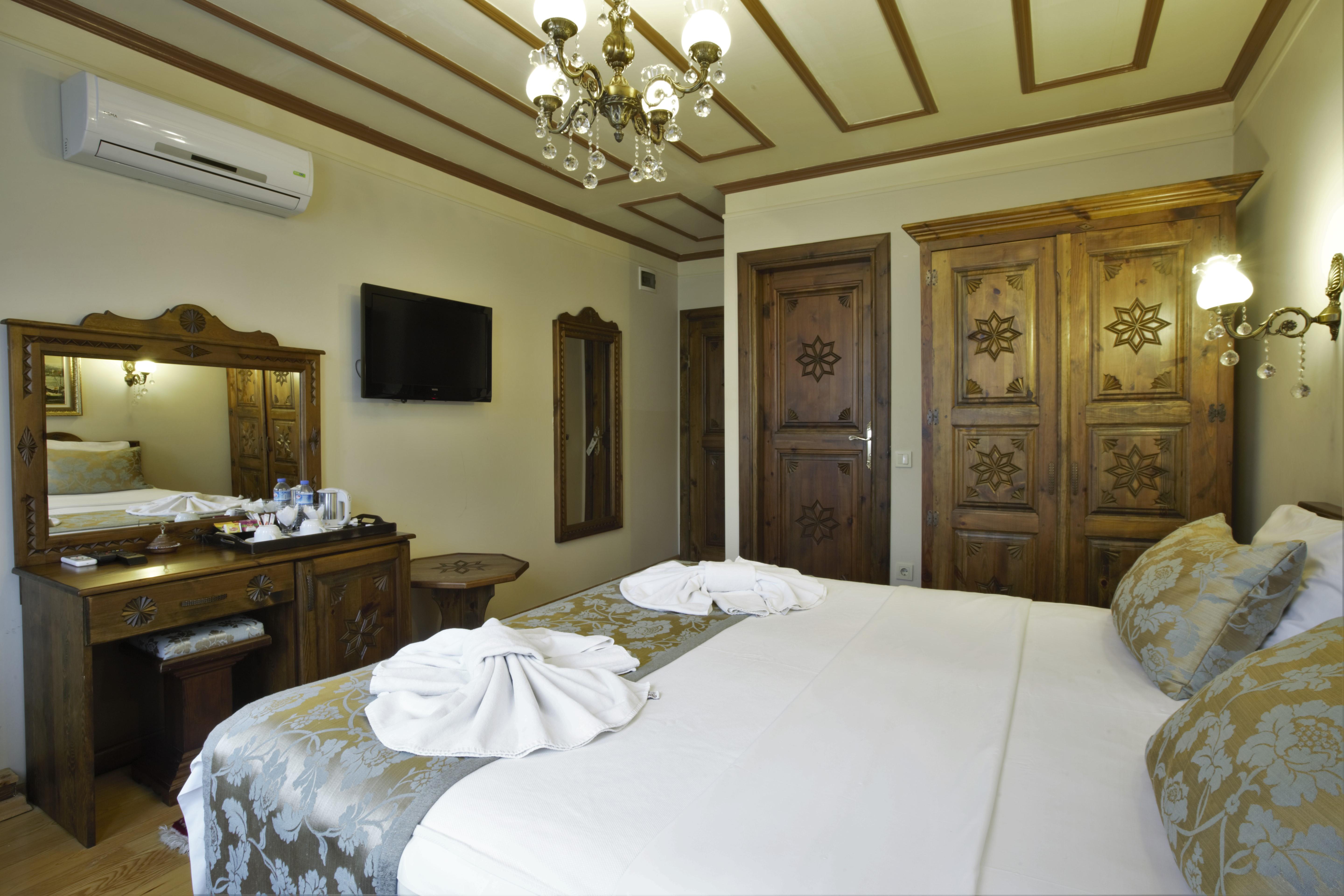 Oba Hotel Истанбул Екстериор снимка