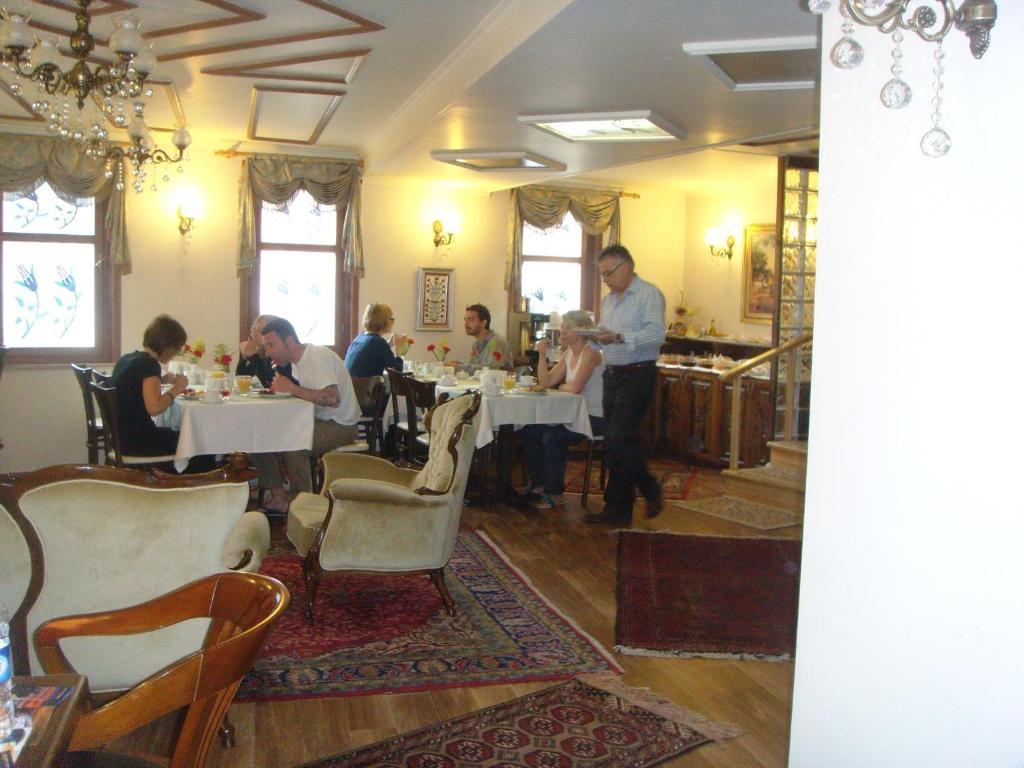 Oba Hotel Истанбул Екстериор снимка
