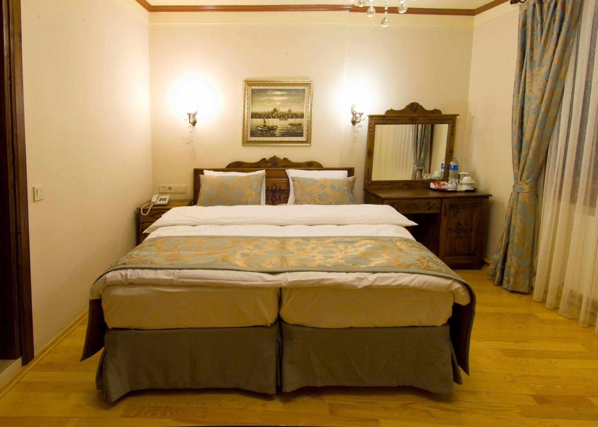 Oba Hotel Истанбул Екстериор снимка