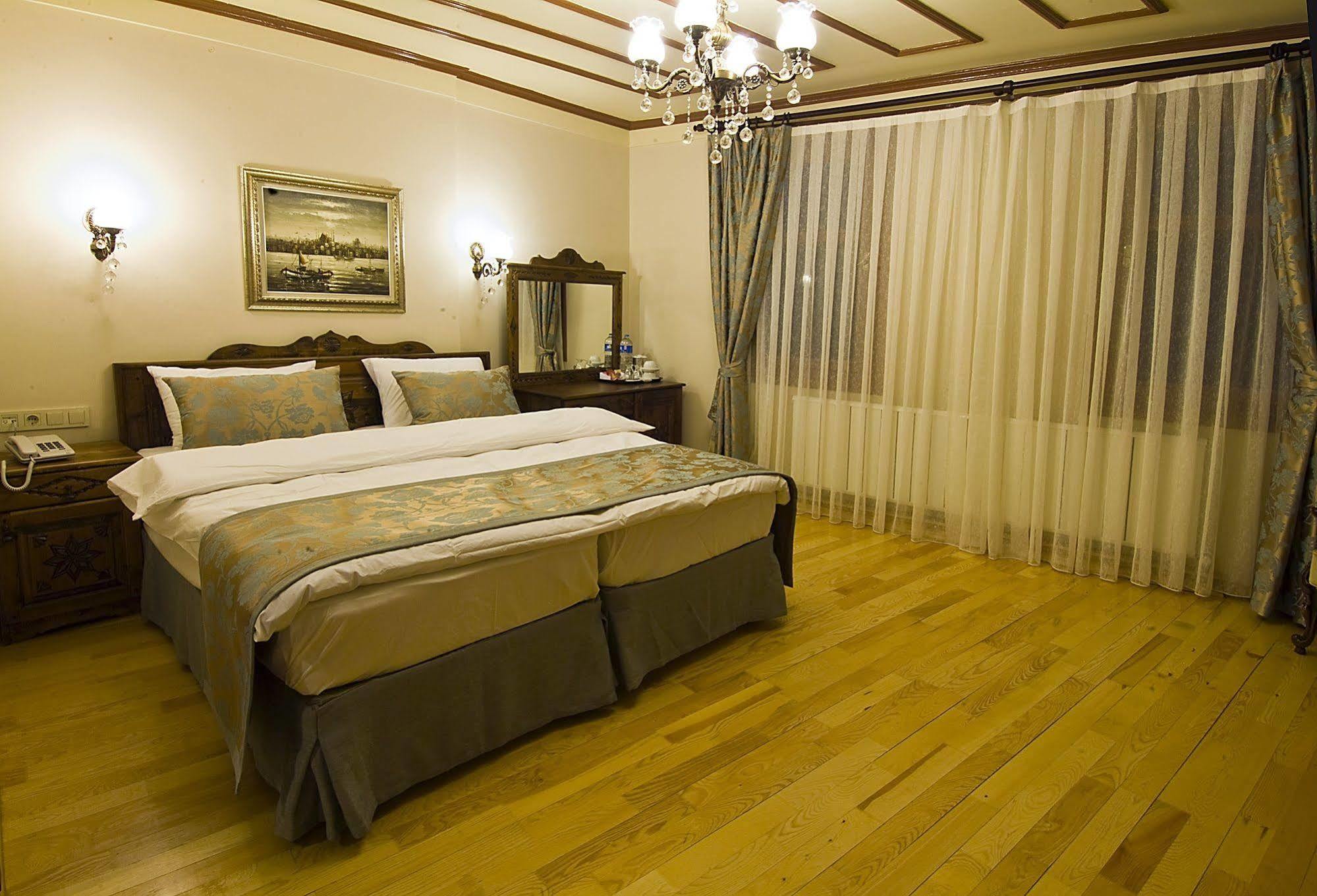 Oba Hotel Истанбул Екстериор снимка